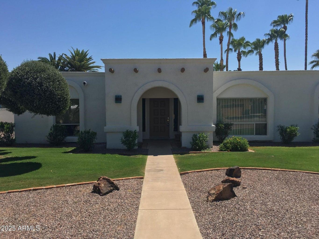 5623 E Aster Drive - Photo 1