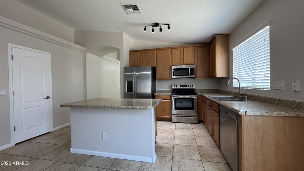 2115 N St Bonita Lane - Photo 2