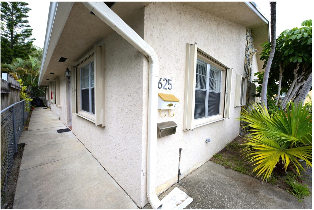 625 N M Street - Photo 2