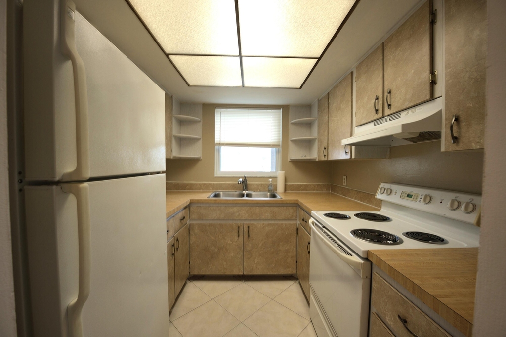 625 N M Street - Photo 7