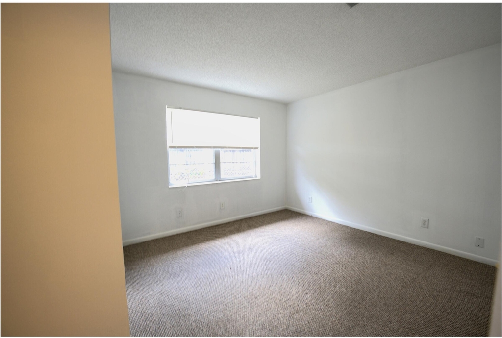 625 N M Street - Photo 8