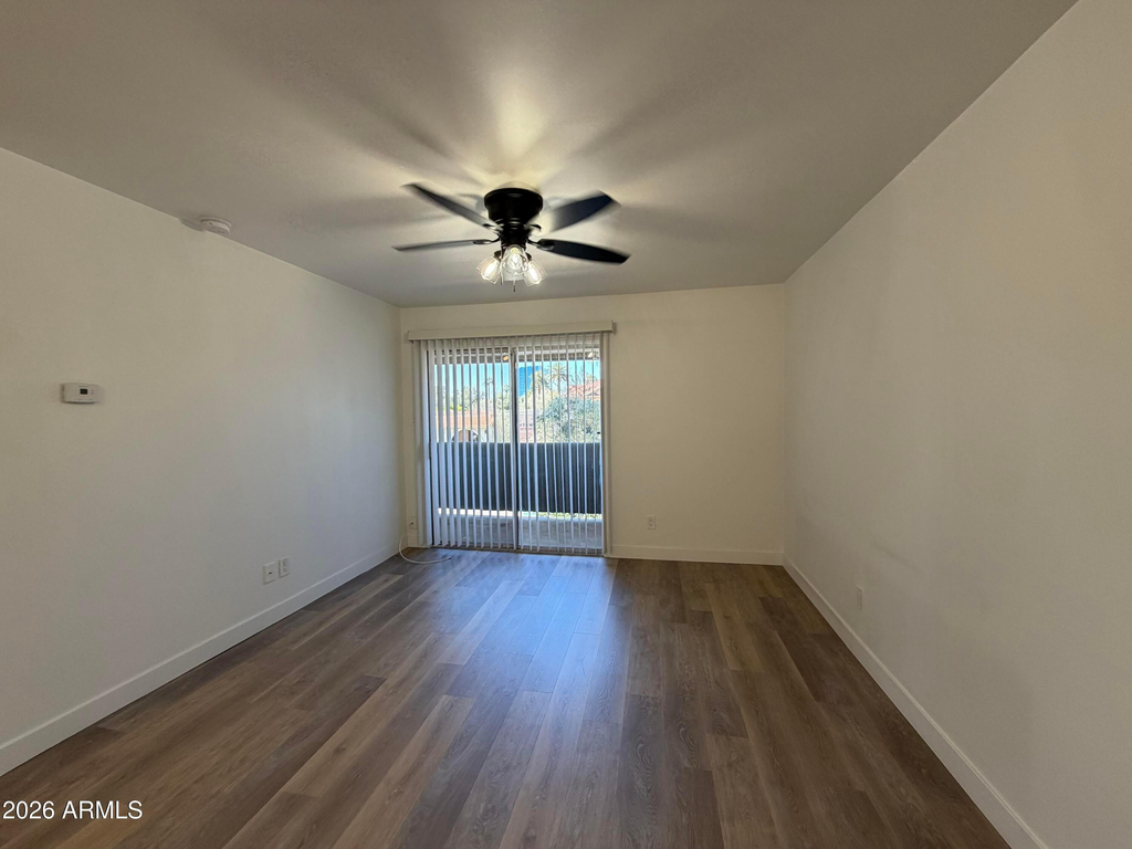 302 E Monte Vista Road - Photo 3