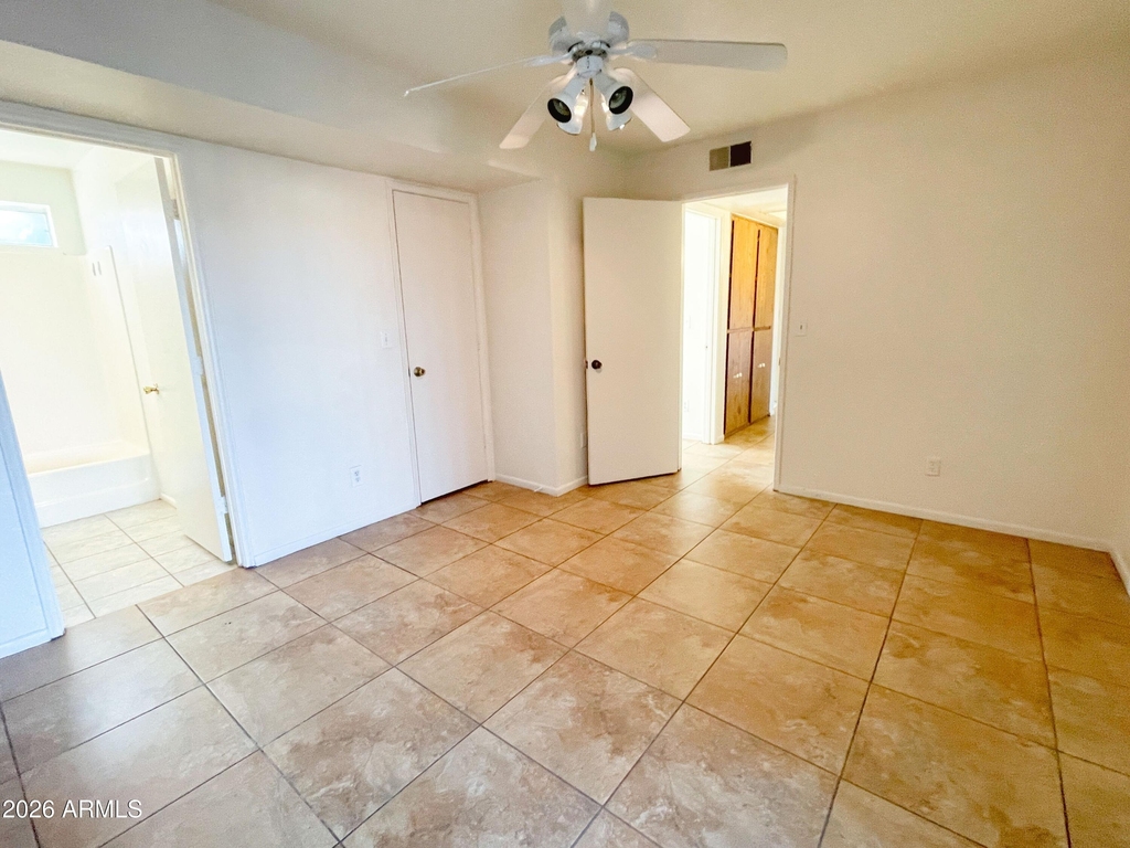 19601 N 7th Street - Photo 13