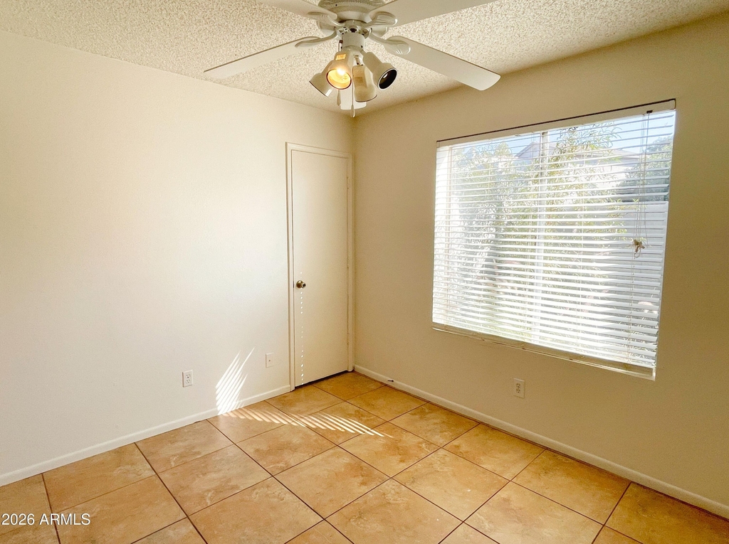 19601 N 7th Street - Photo 17