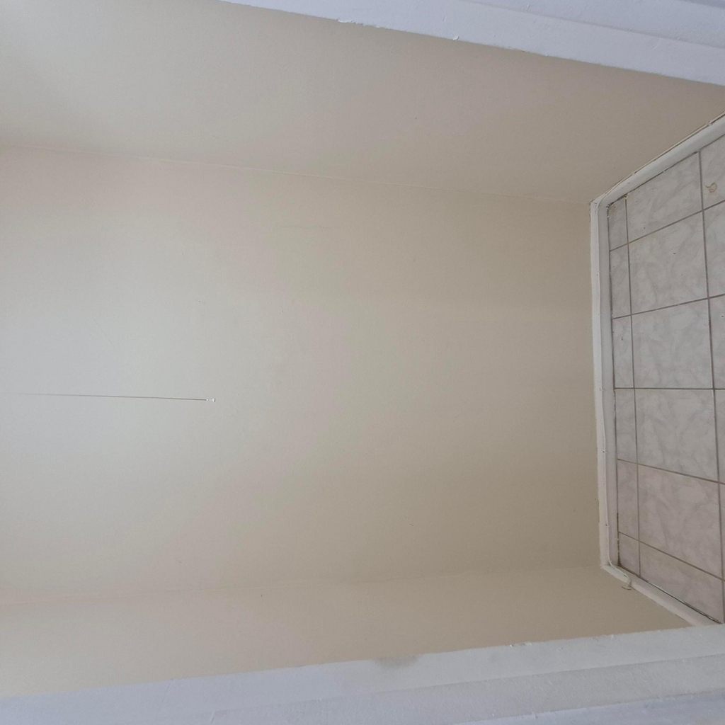 118 Kent H - Photo 10