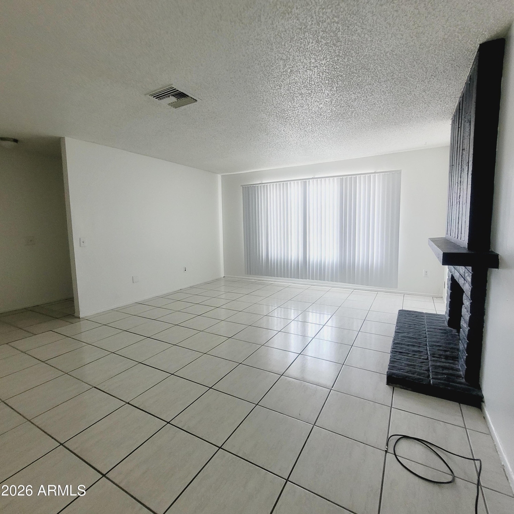 4424 N 53rd Lane - Photo 3