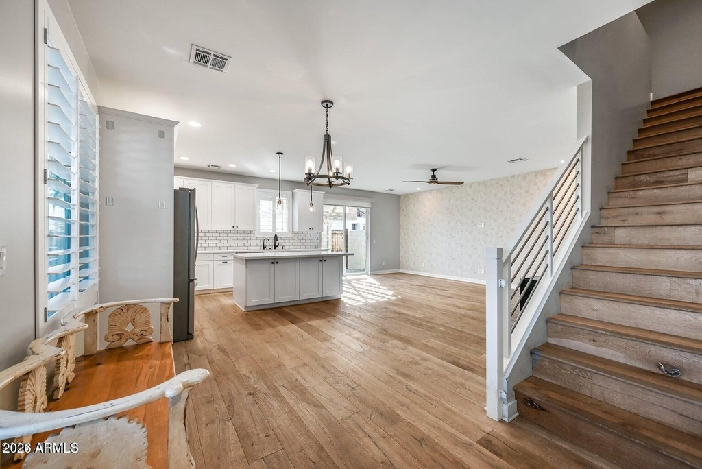 3030 N 38th Street - Photo 3