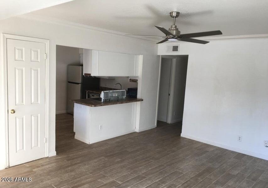 510 W University Drive - Photo 2