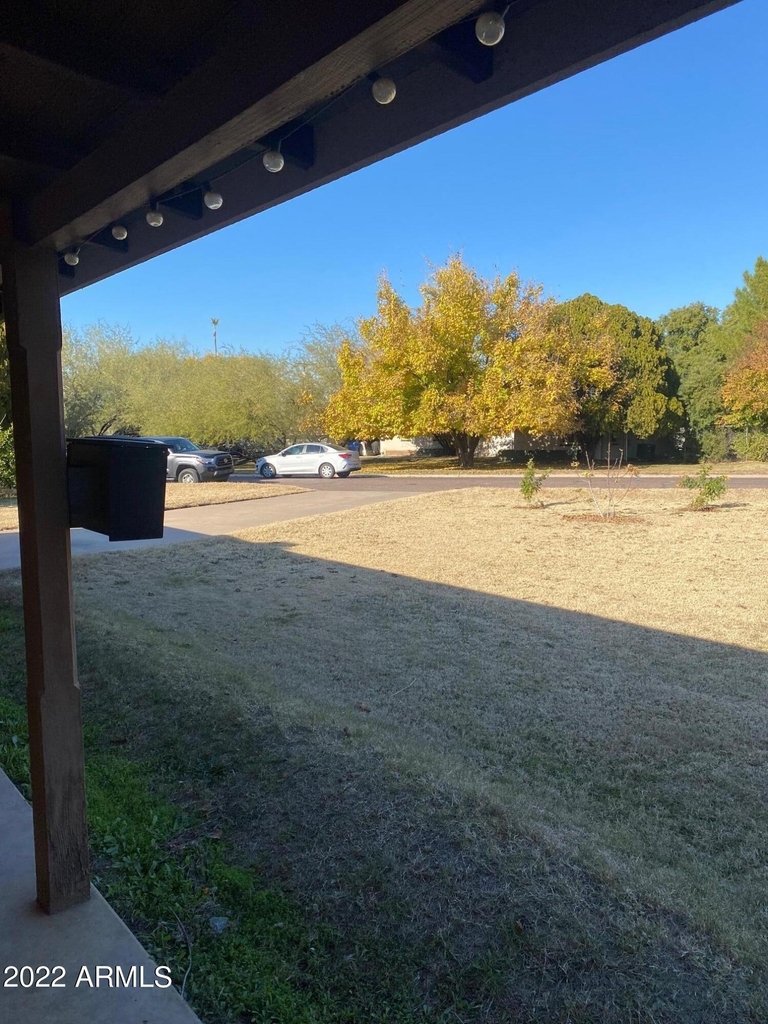 4341 E Vernon Avenue - Photo 2
