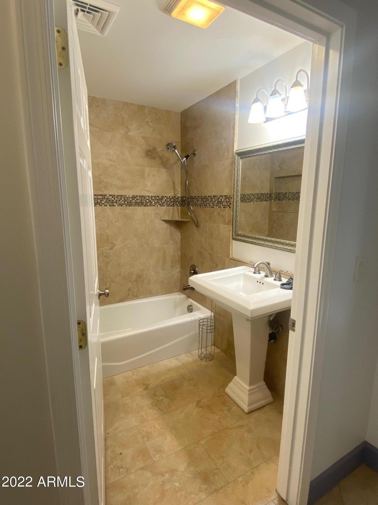 4341 E Vernon Avenue - Photo 11