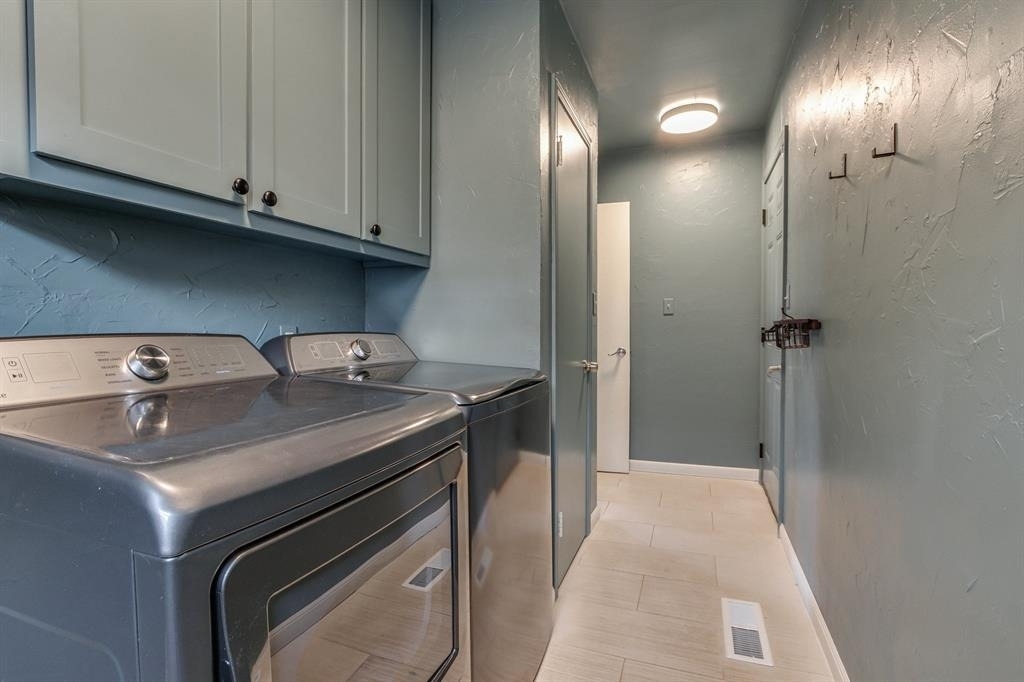 3213 Nw 61st Place - Photo 14