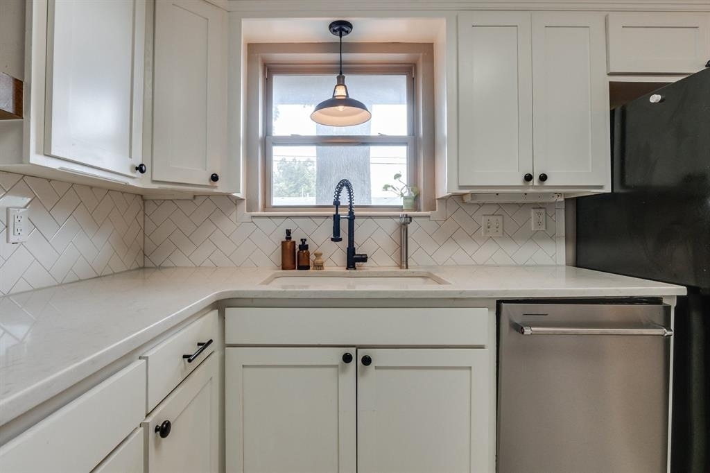 3213 Nw 61st Place - Photo 13