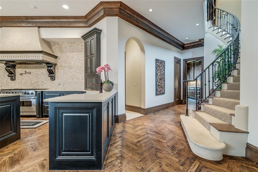 5701 Mistletoe Court - Photo 22