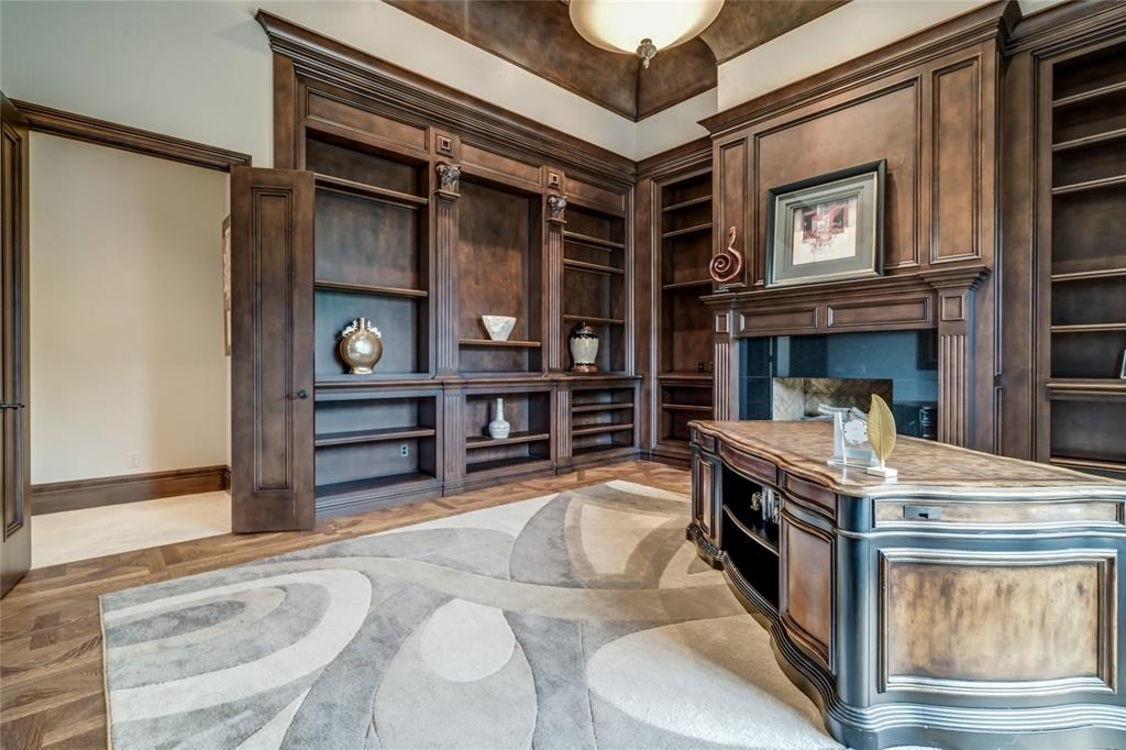 5701 Mistletoe Court - Photo 12