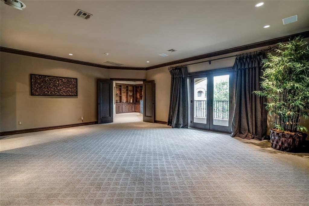 5701 Mistletoe Court - Photo 40