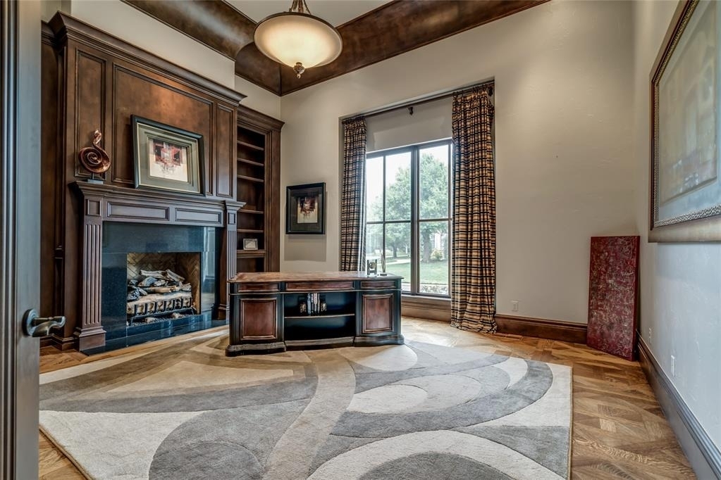 5701 Mistletoe Court - Photo 11