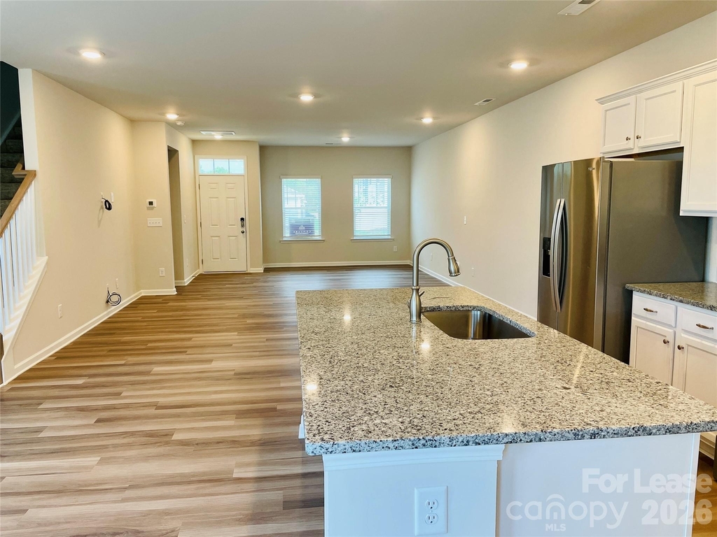 402 Sagecroft Lane - Photo 8