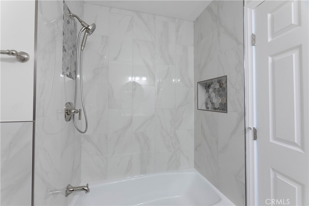 16708 Oleander Circle - Photo 19
