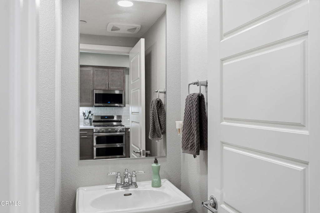 643 Winchester Drive - Photo 16