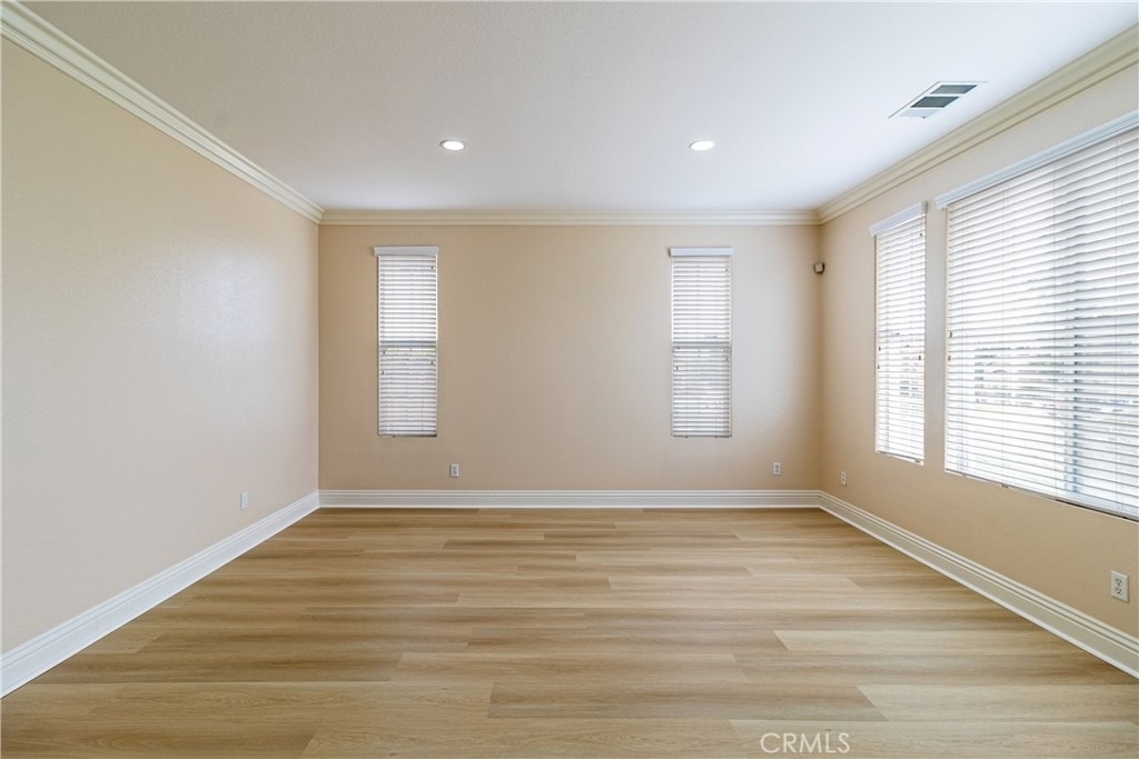 2272 Mary Clare Street - Photo 2