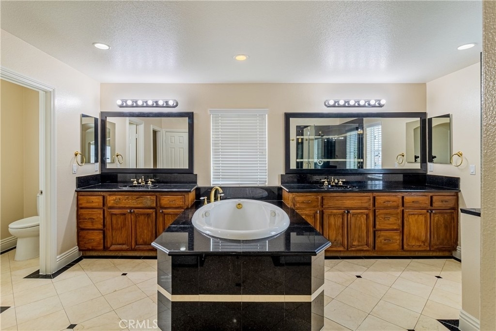2272 Mary Clare Street - Photo 14