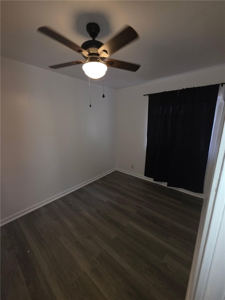 512 E Street - Photo 8
