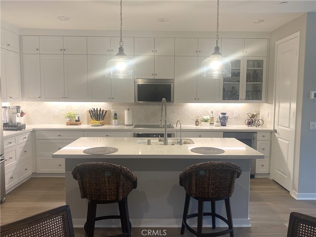 187 Capistrano Drive - Photo 2