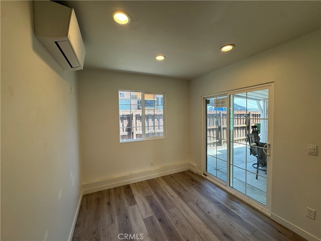 11430 Haskell Avenue - Photo 8