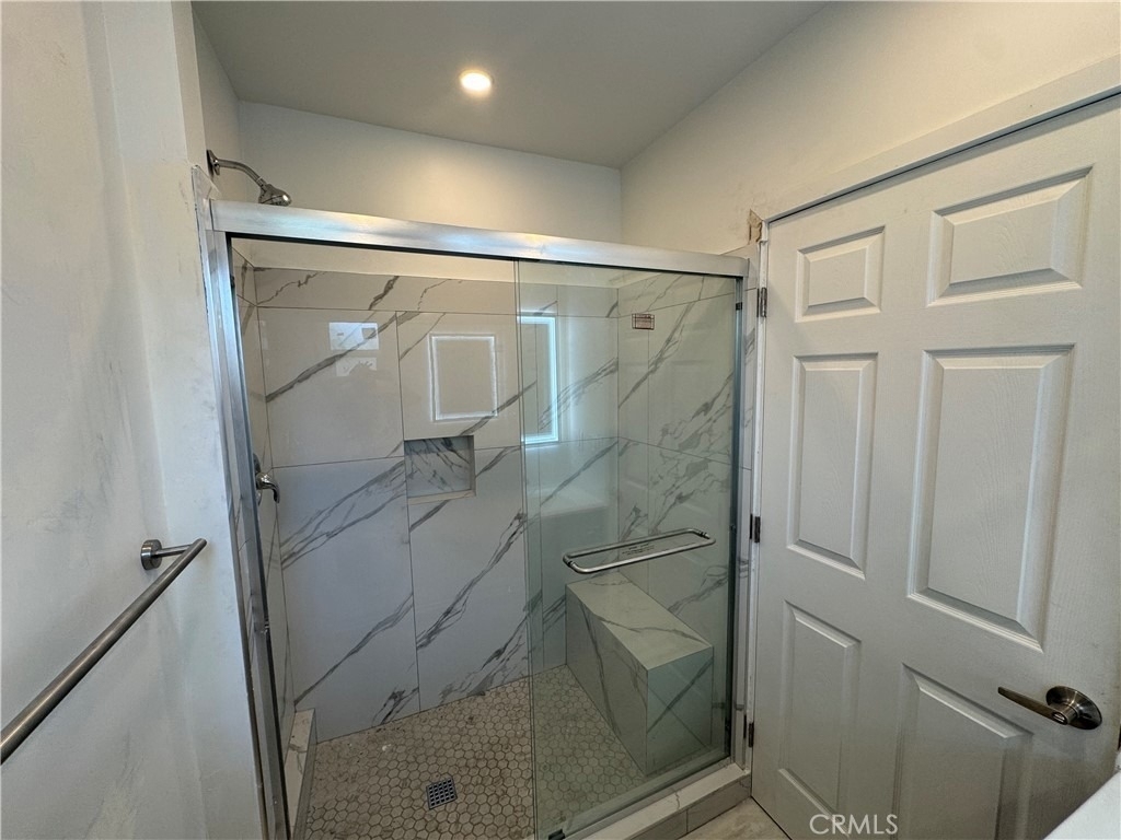 11430 Haskell Avenue - Photo 7