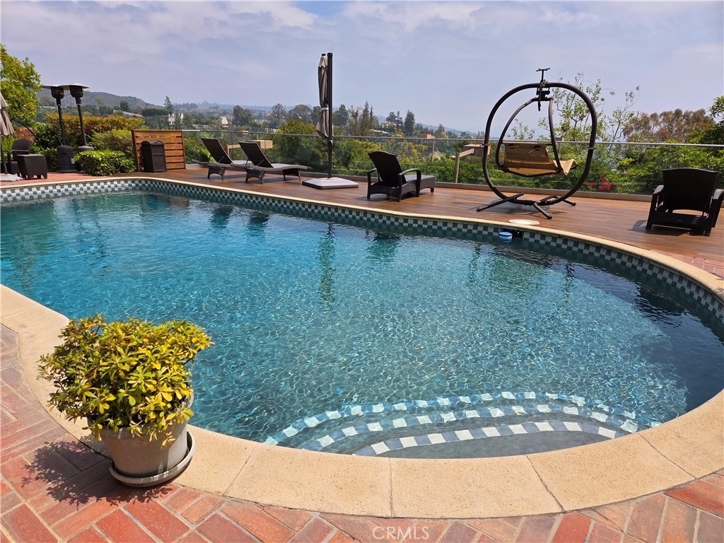 1100 Bel Air Place - Photo 2
