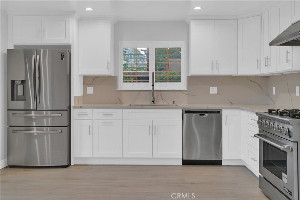 6335 W 82nd Street - Photo 2