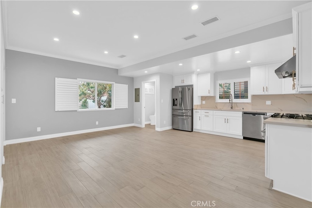 6335 W 82nd Street - Photo 7