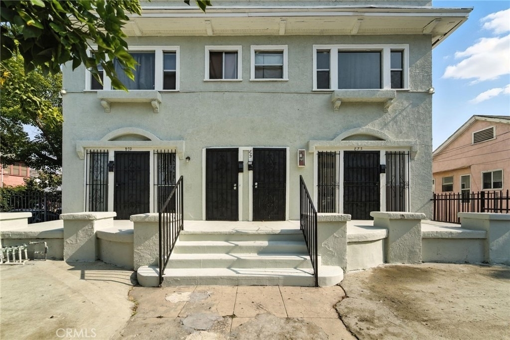875 W 41st Drive - Photo 3