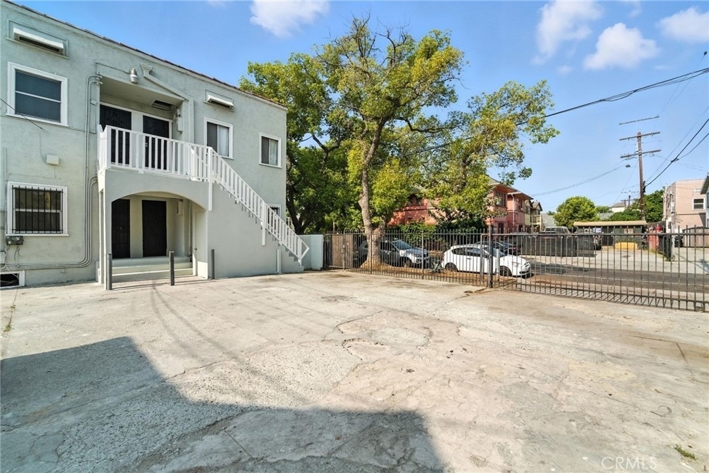 875 W 41st Drive - Photo 17
