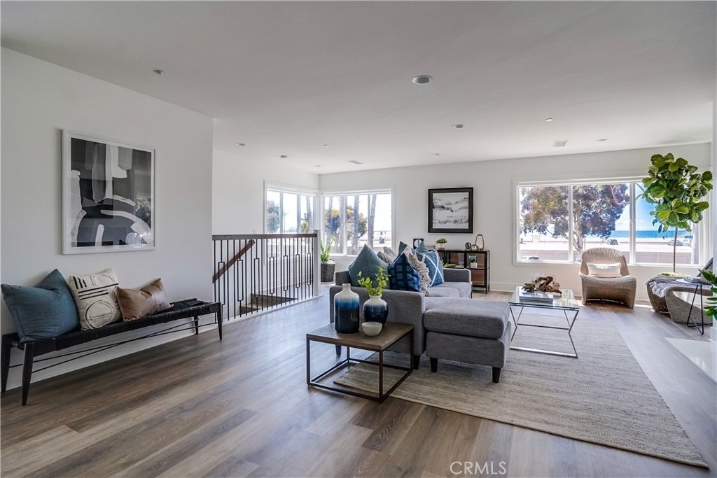 4603 E Ocean Boulevard - Photo 2
