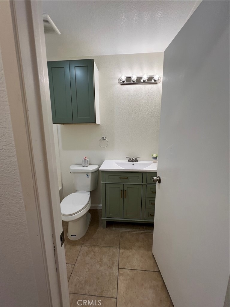 14914 Binford Avenue - Photo 20