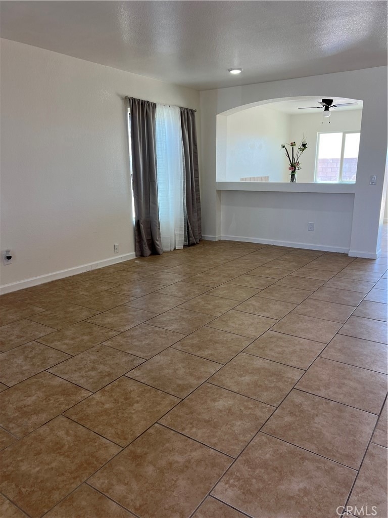 14914 Binford Avenue - Photo 9