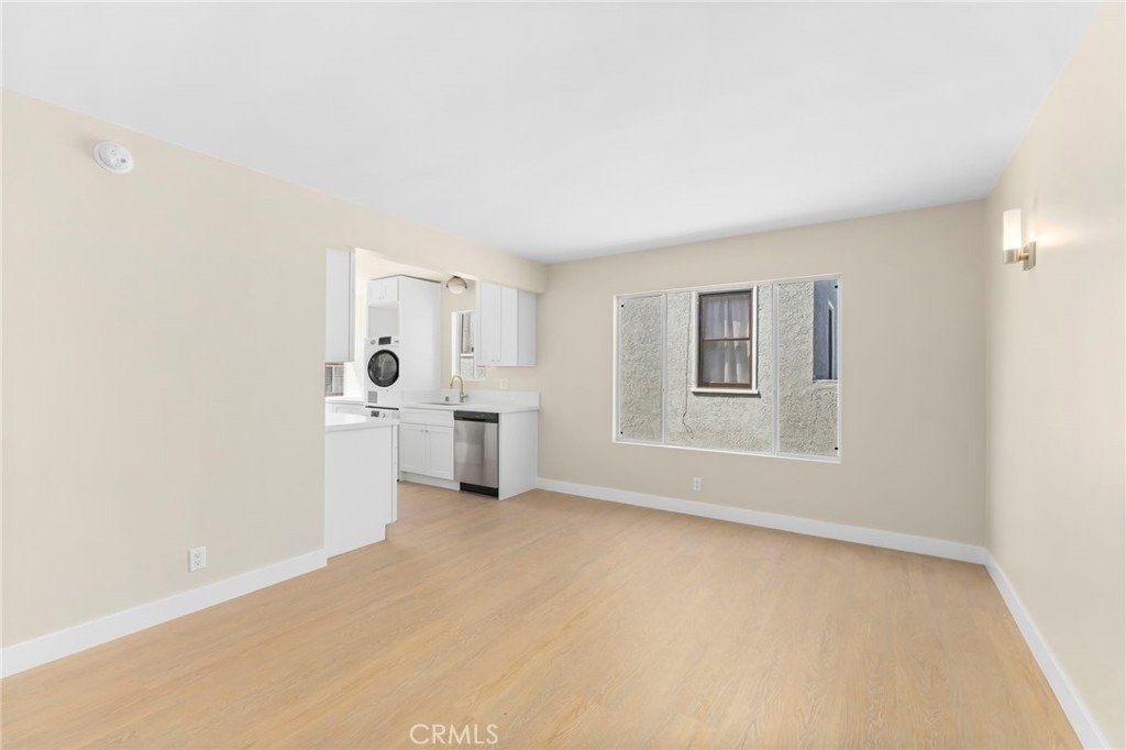 3020 E 3rd - Photo 8