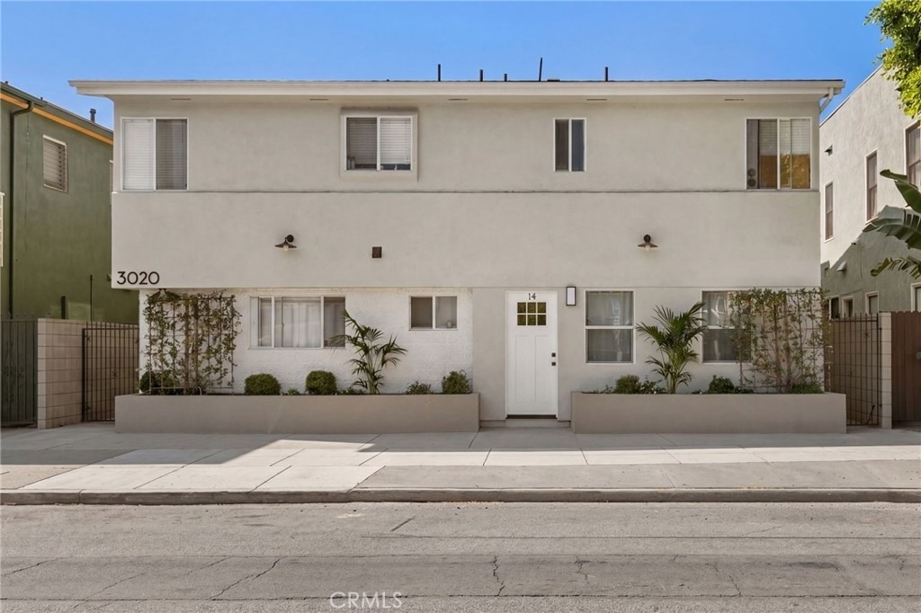 3020 E 3rd - Photo 2
