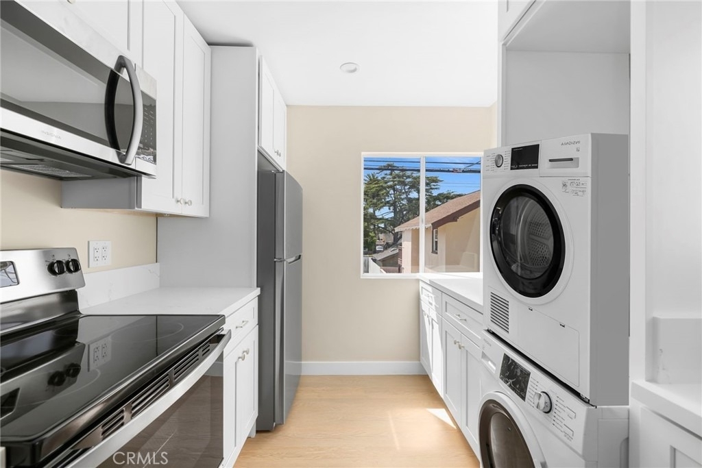 3020 E 3rd - Photo 12