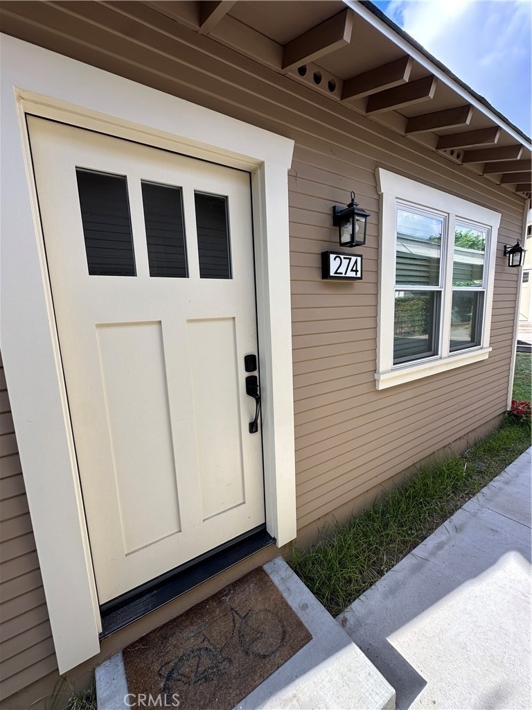 274 N Waverly - Photo 4