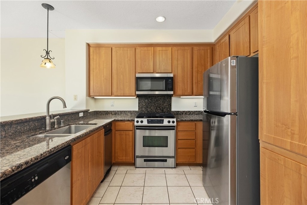 12664 Chapman Avenue - Photo 7