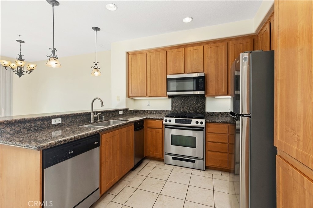 12664 Chapman Avenue - Photo 6