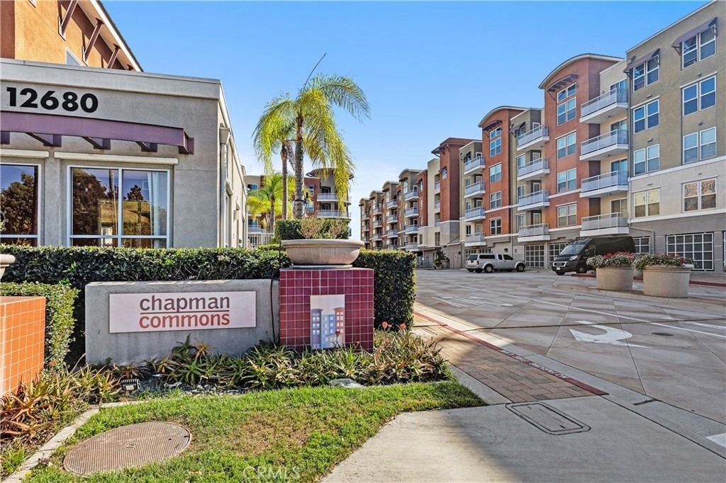 12664 Chapman Avenue - Photo 54