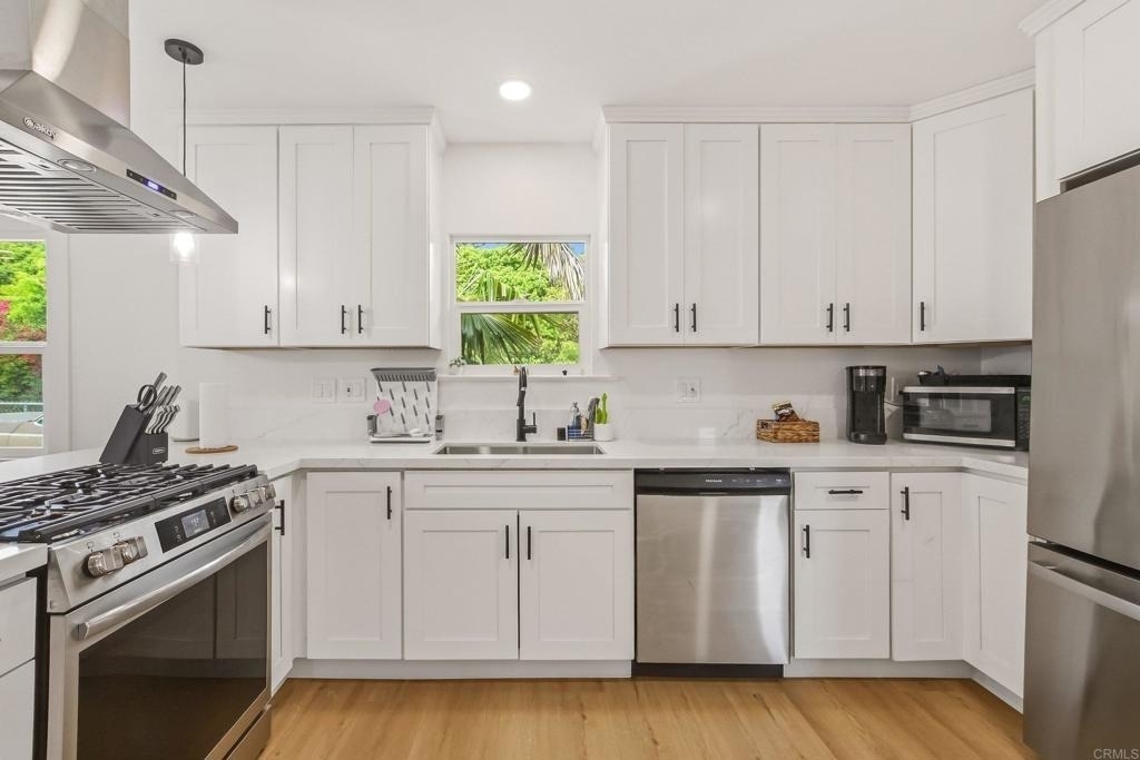 519 S 33rd Street - Photo 0