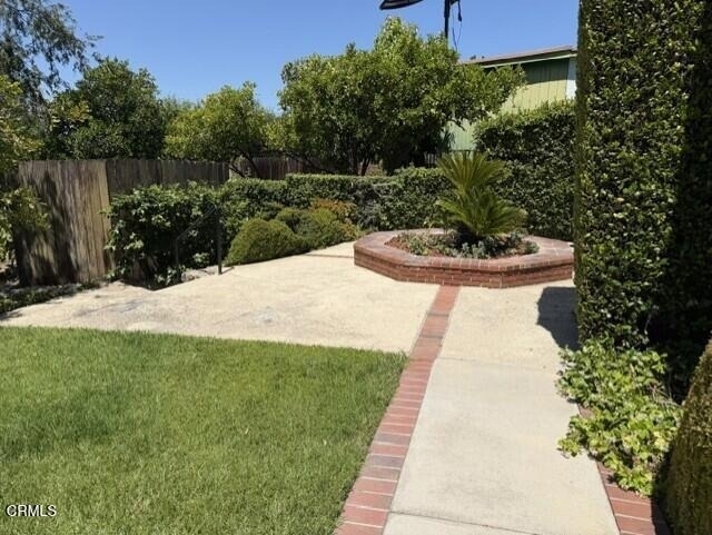 3040 Orange Avenue - Photo 3