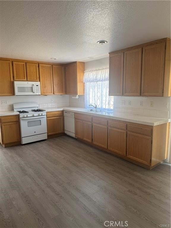 674 Myrtle Ave - Photo 1