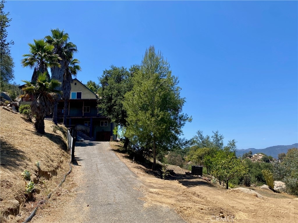 2761 Joan - Photo 4