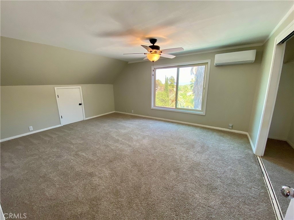 2761 Joan - Photo 35