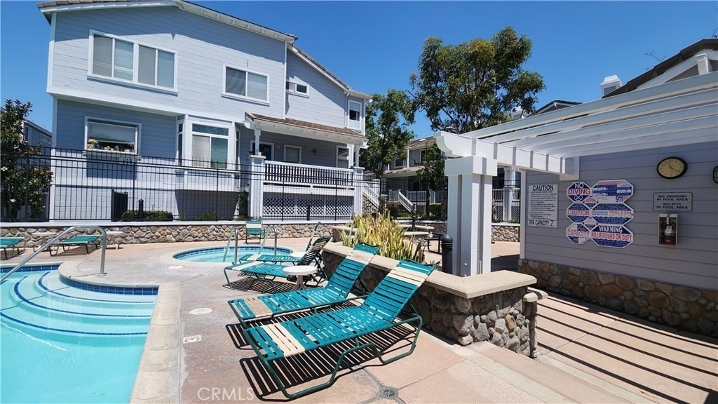 580 N Pageant - Photo 29